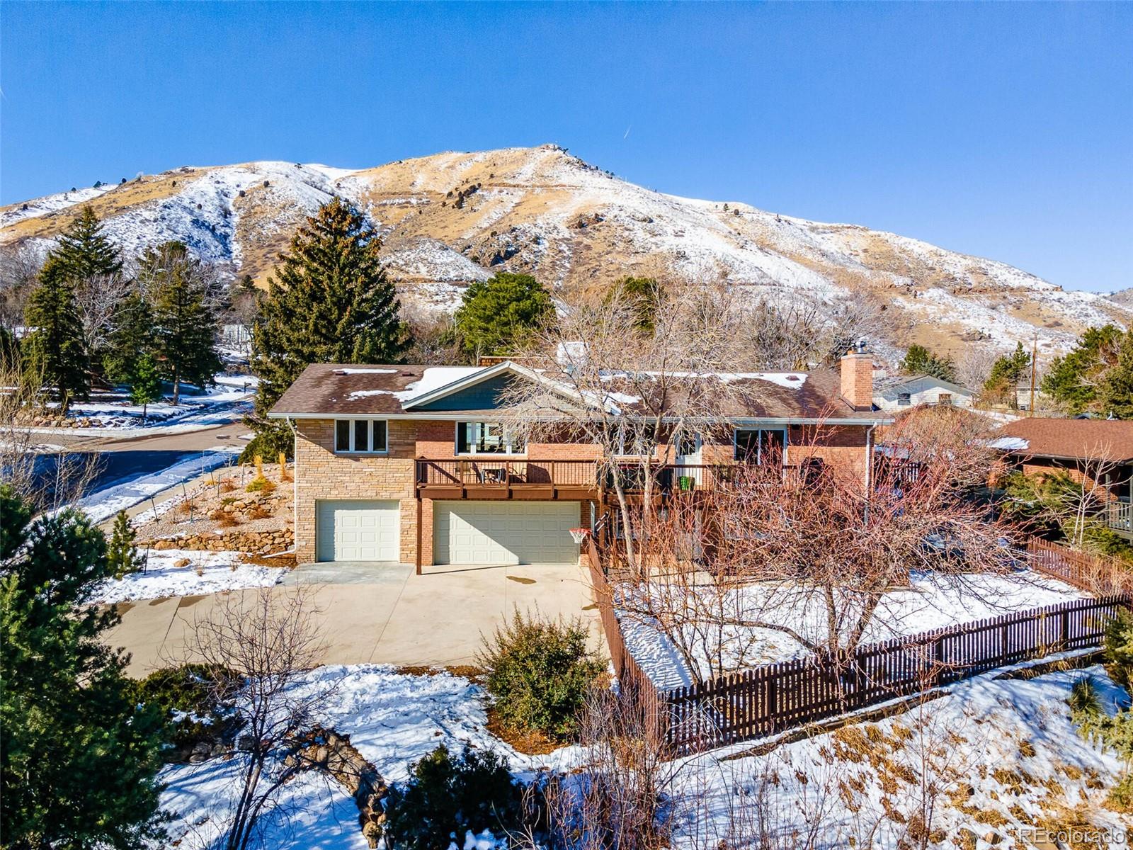 1954 Goldenvue Drive