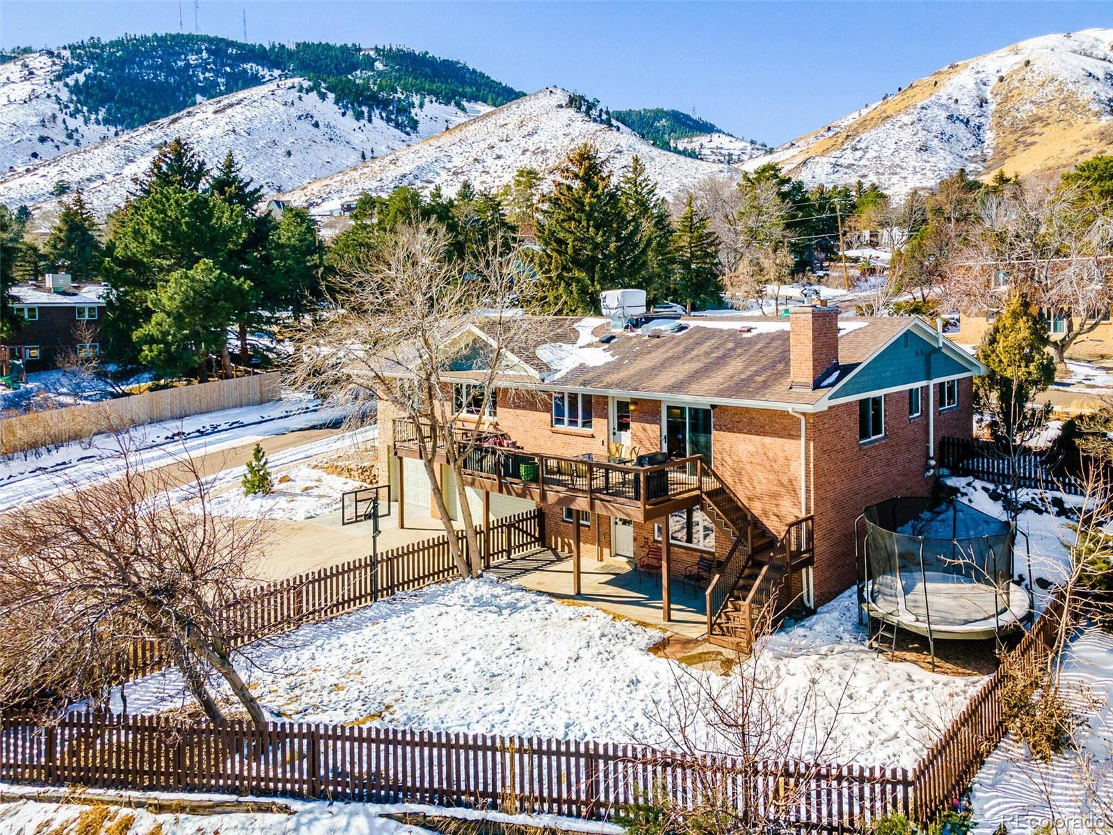 1954 Goldenvue Drive