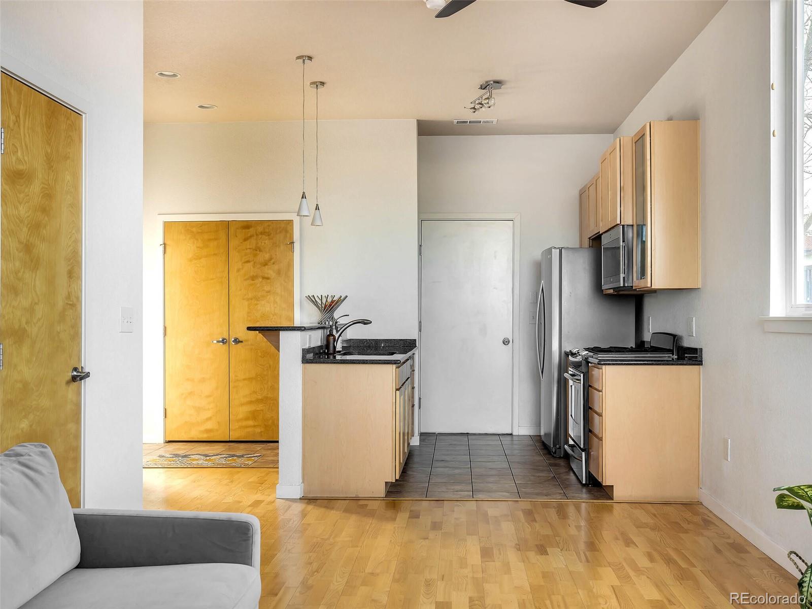 3095 Blake Street Unit: 1