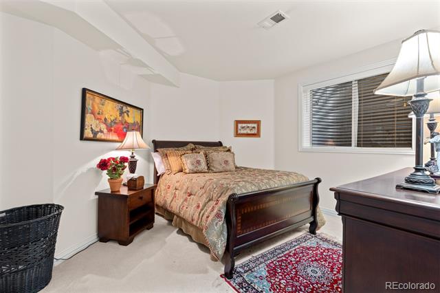 1011 S Valentia Street Unit: 121