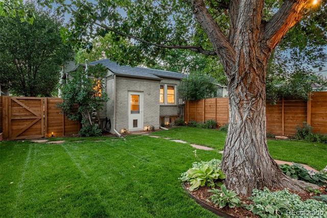 1570 Elm Street