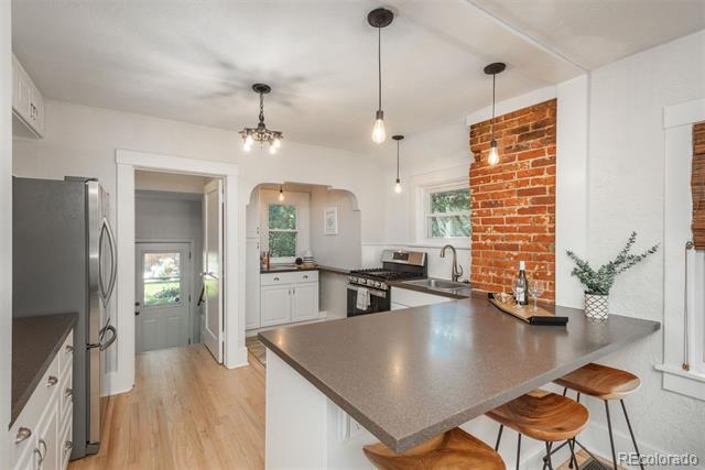 1570 Elm Street