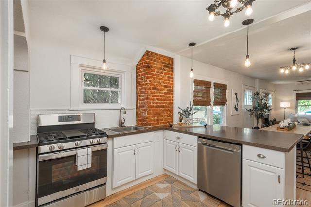 1570 Elm Street