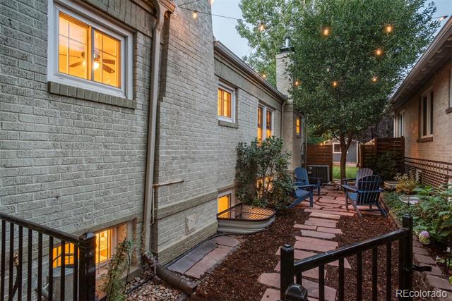 1570 Elm Street