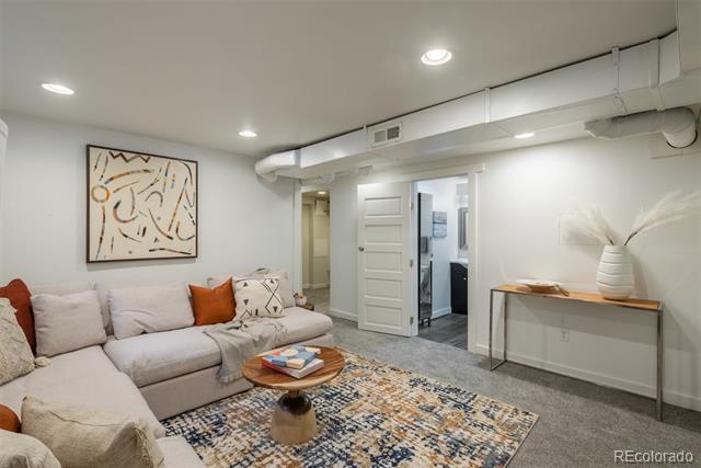 1570 Elm Street