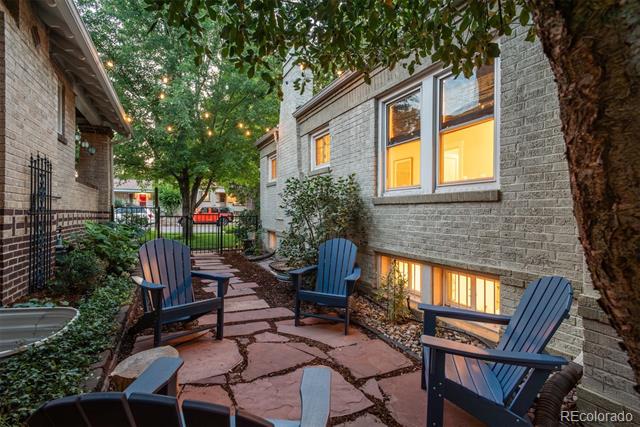1570 Elm Street