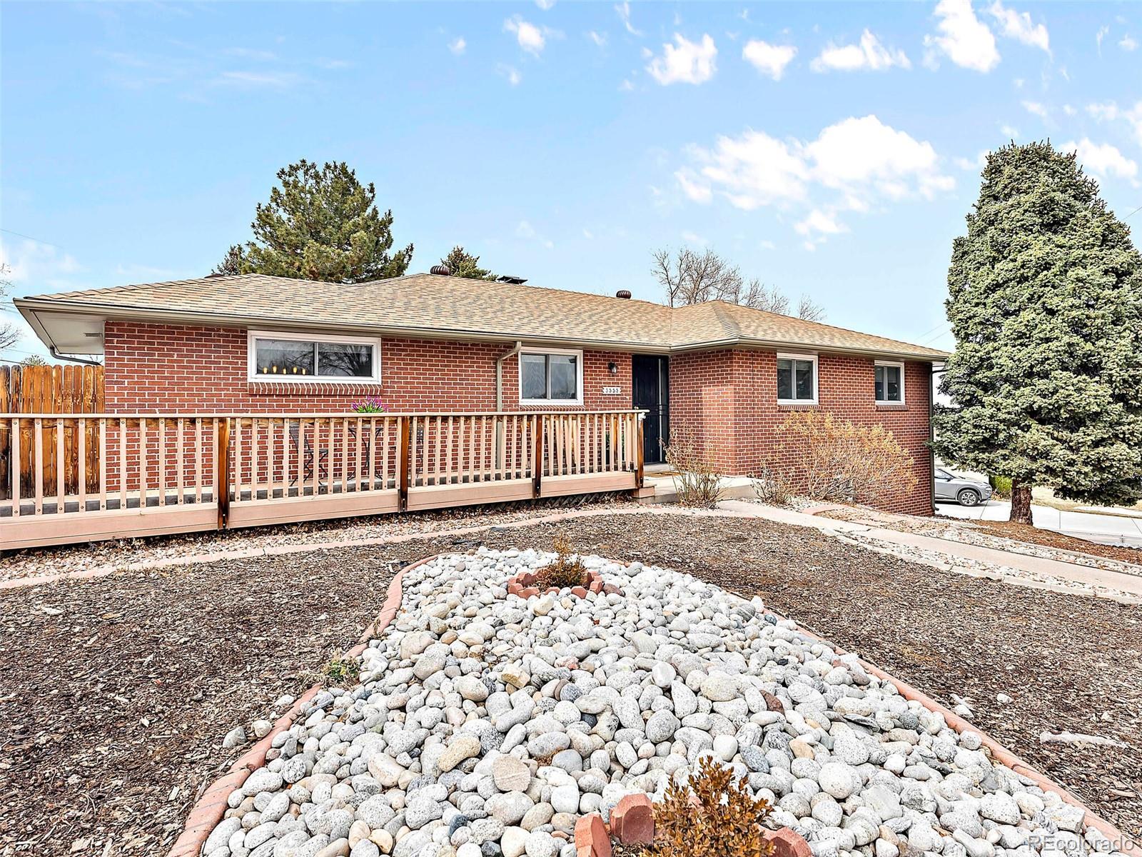 3555 Moore Street