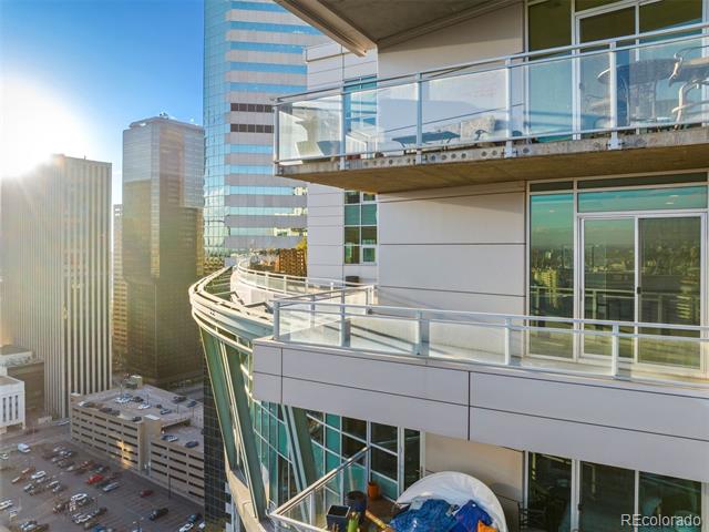 2001 Lincoln Street Unit: 2524L