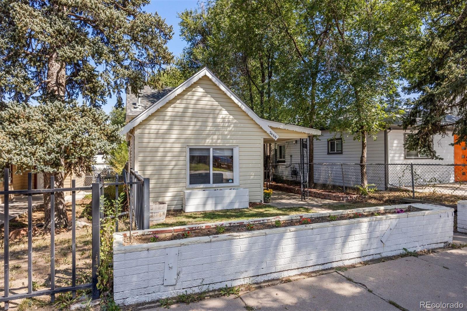 2466 Eaton Street