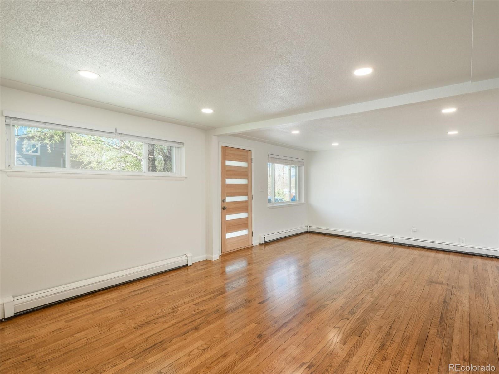 755 W Nassau Way