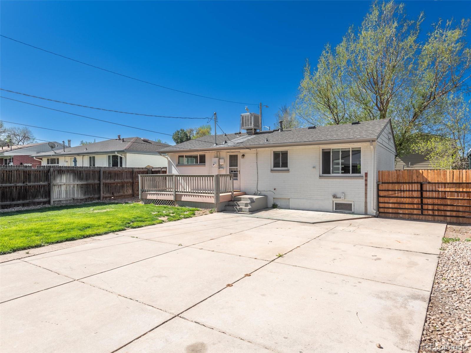 755 W Nassau Way