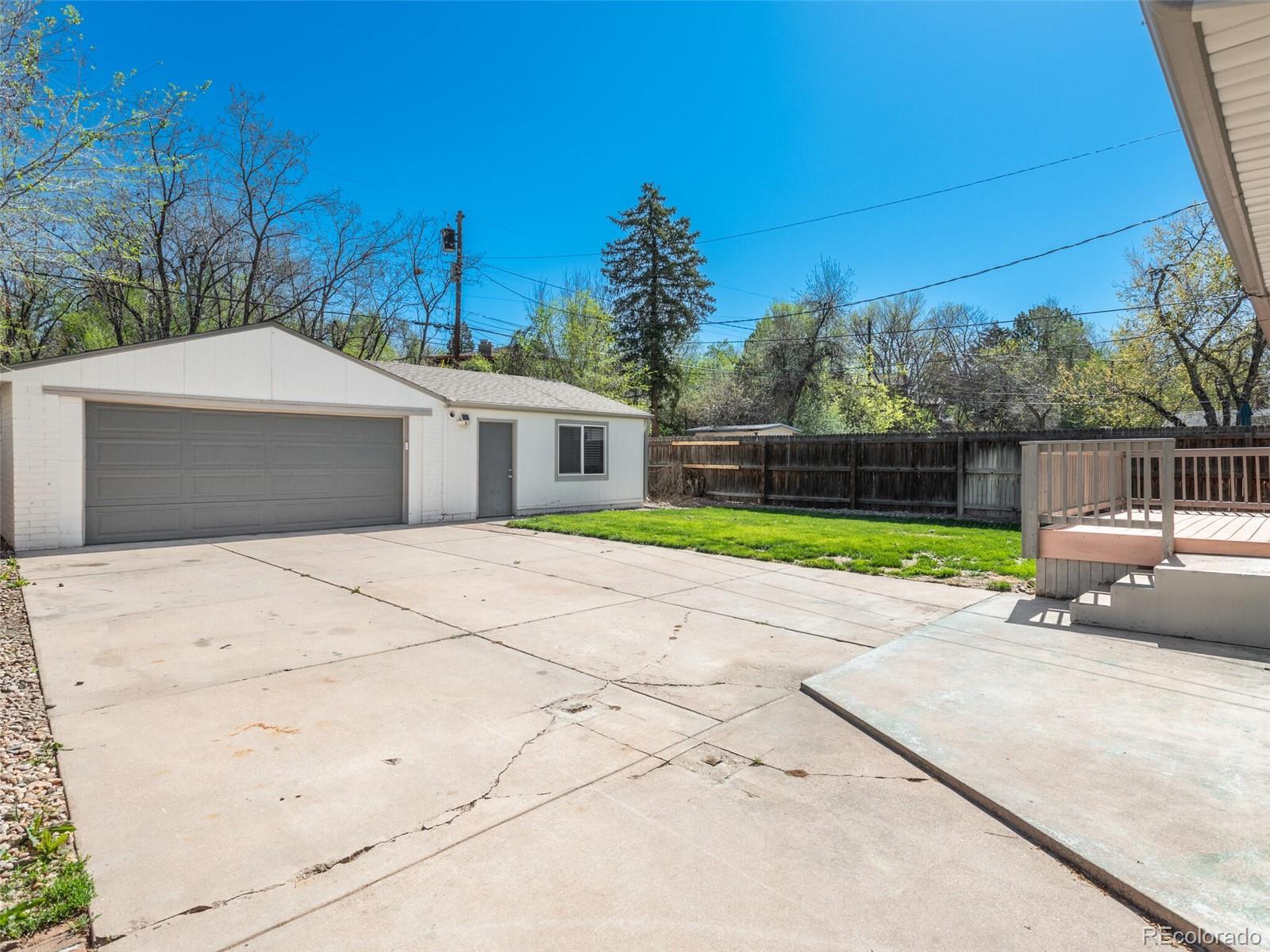 755 W Nassau Way
