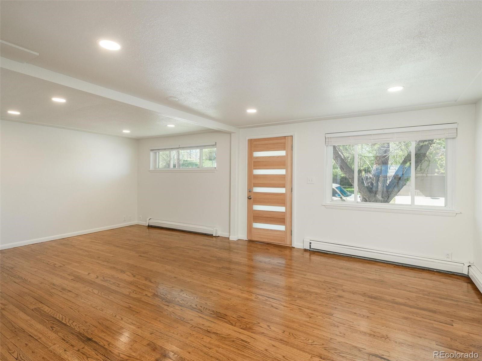 755 W Nassau Way