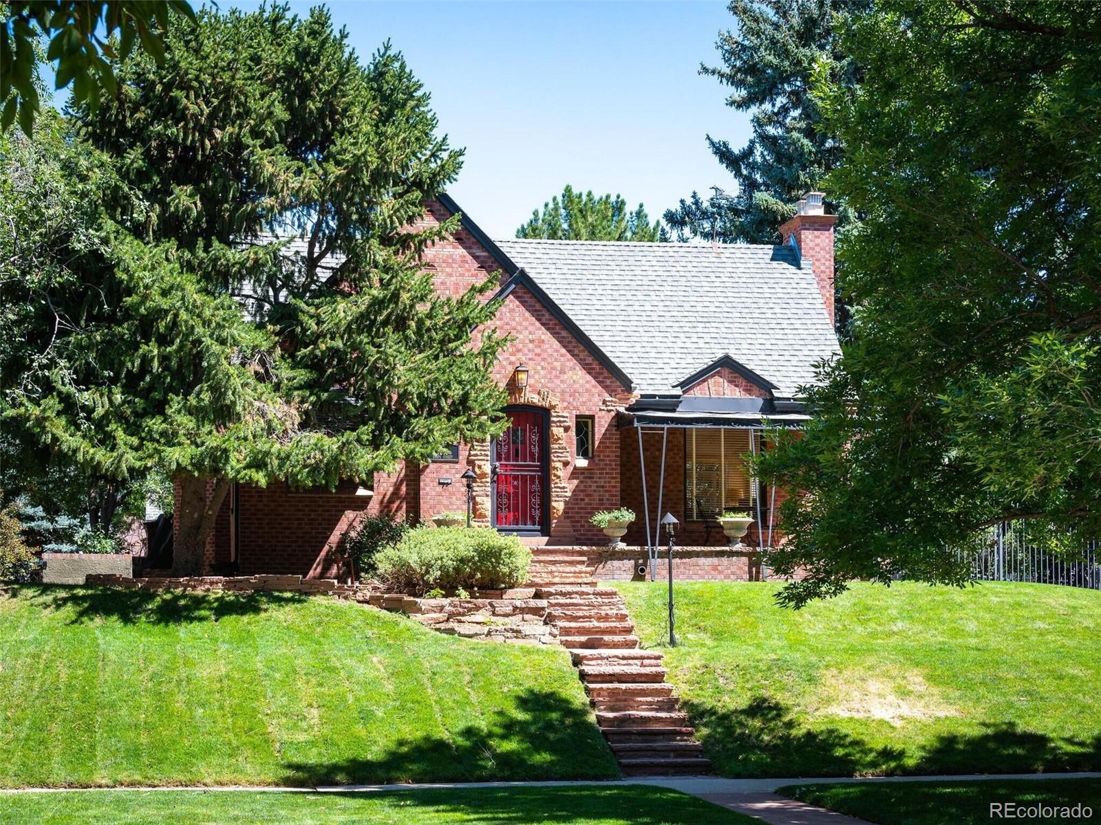 1210 Grape Street