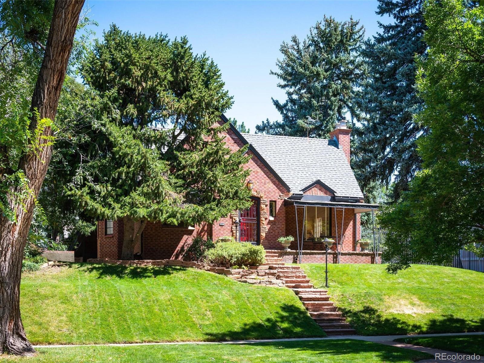 1210 Grape Street