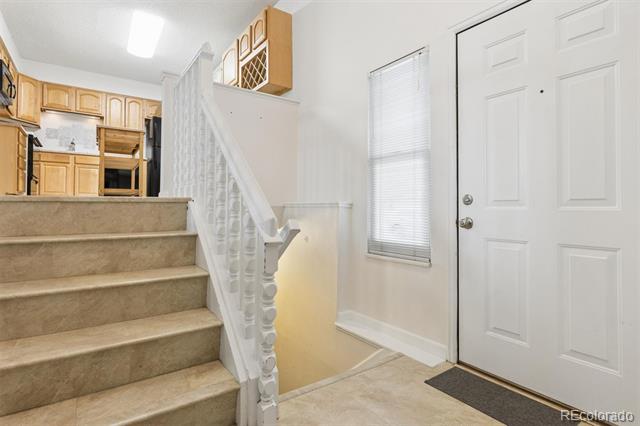 5134 S Emporia Way
