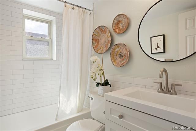 625 N Pennsylvania Street Unit: 312
