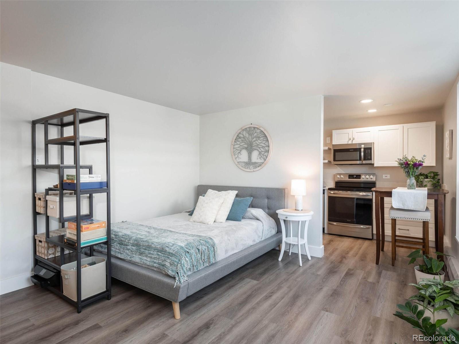 1050 N Lafayette Street Unit: 403