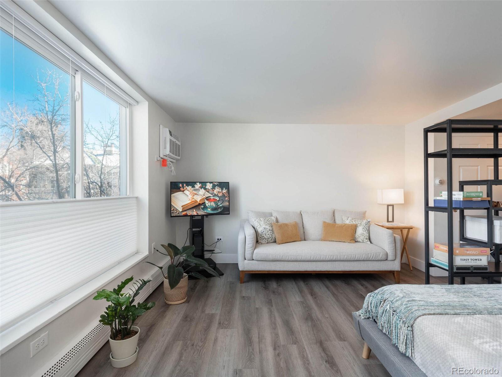 1050 N Lafayette Street Unit: 403