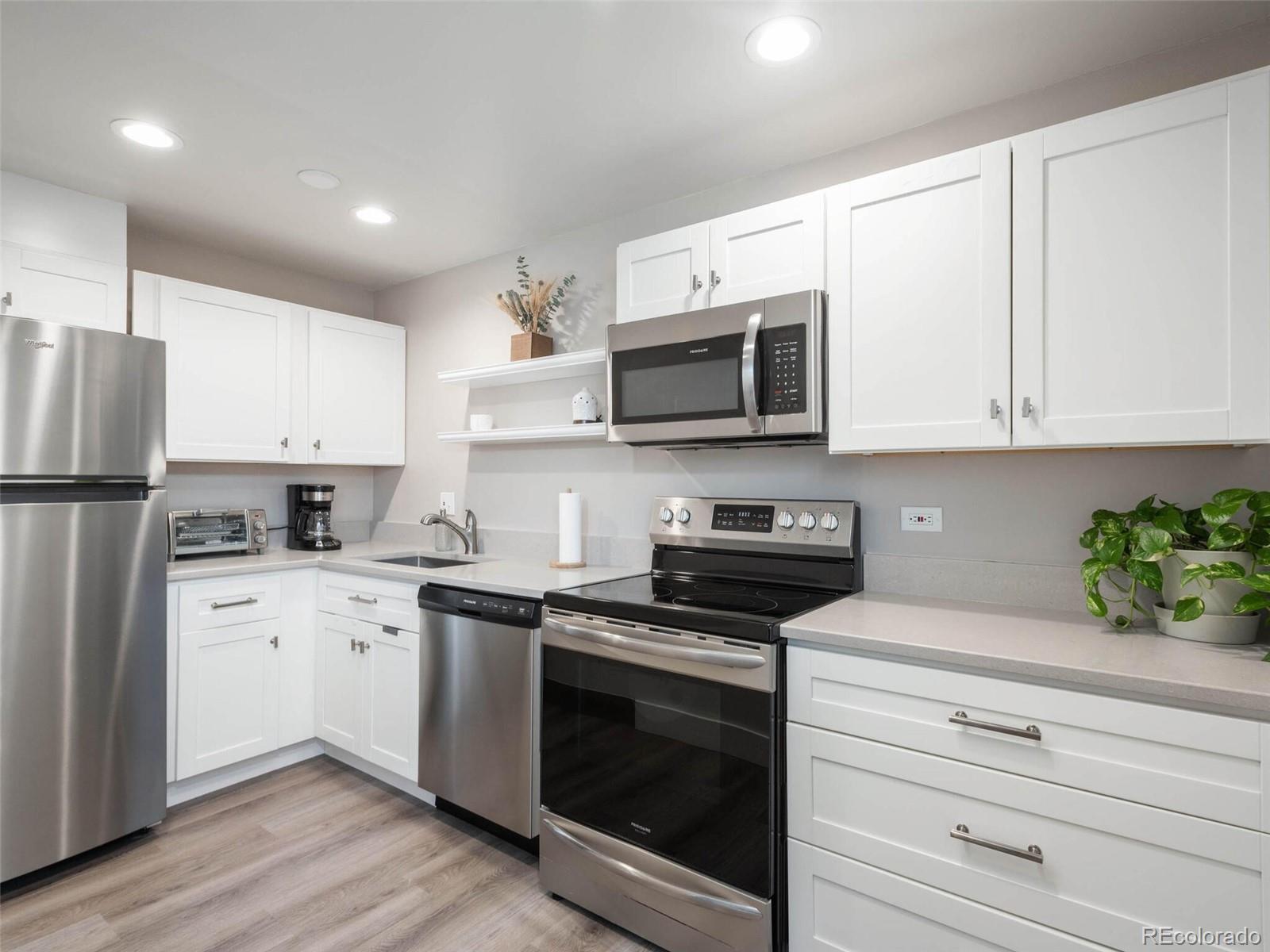 1050 N Lafayette Street Unit: 403