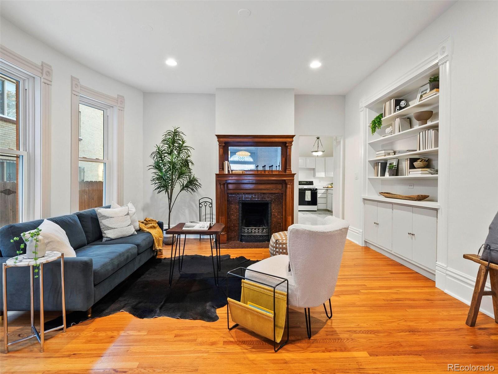 1215 N Emerson Street Unit: A