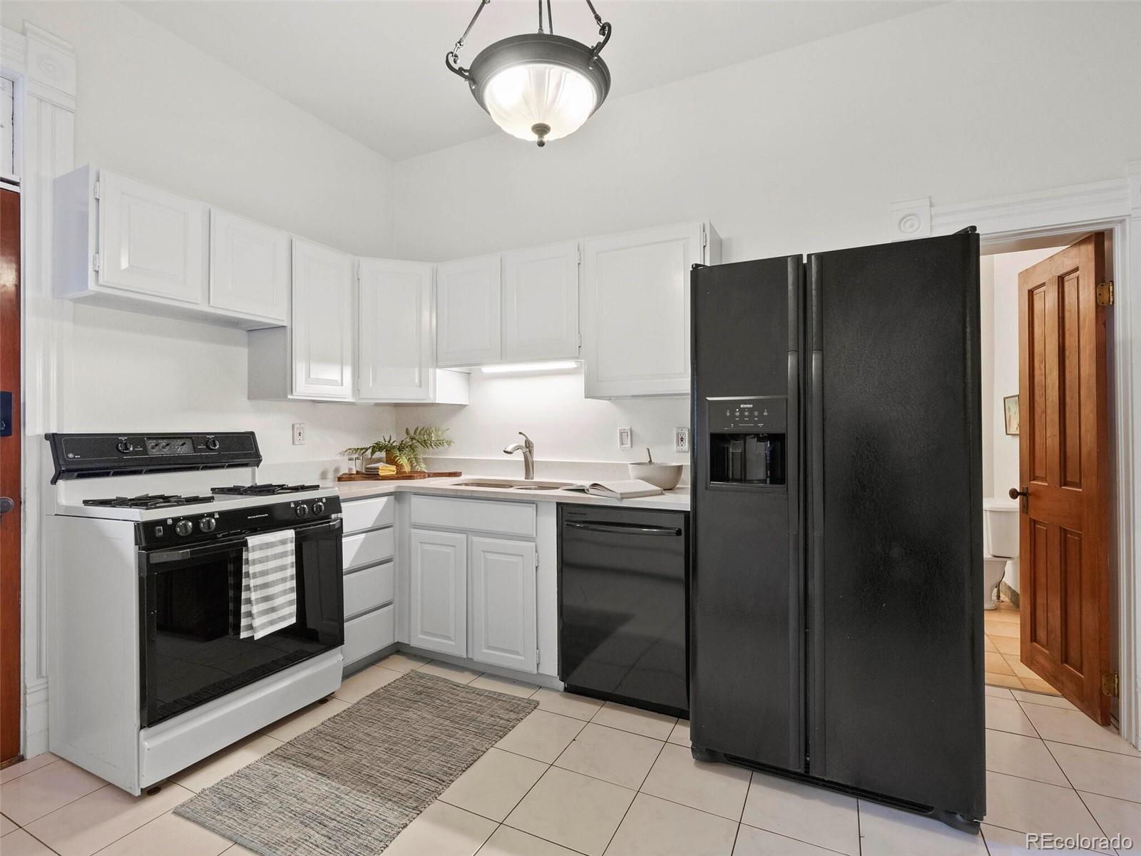 1215 N Emerson Street Unit: A
