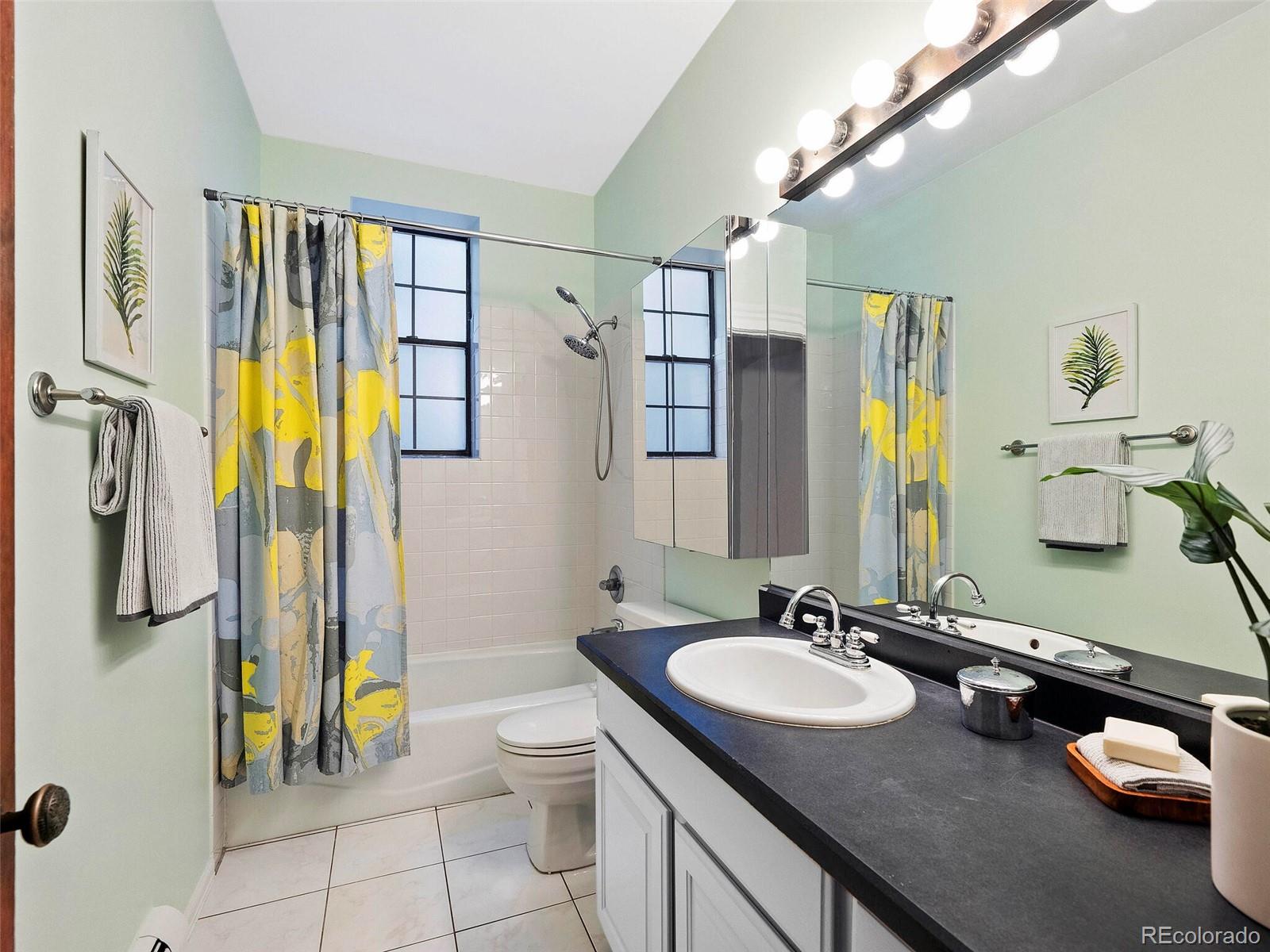 1215 N Emerson Street Unit: A