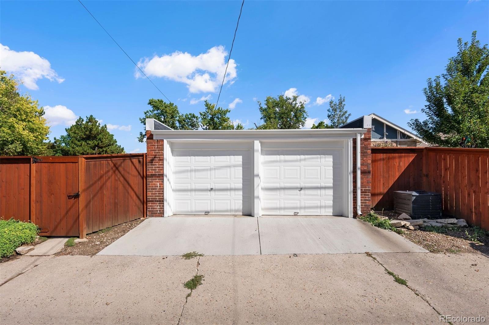 2695 Eudora Street
