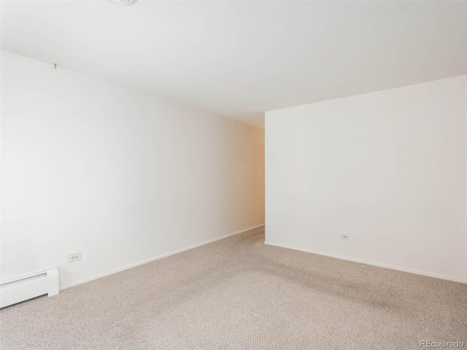 4570 E Yale Avenue Unit: 406