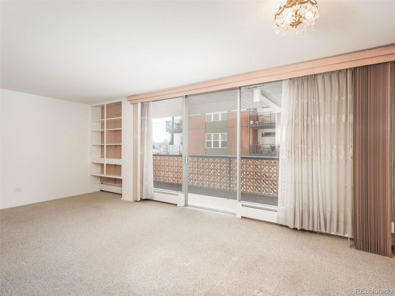 4570 E Yale Avenue Unit: 406