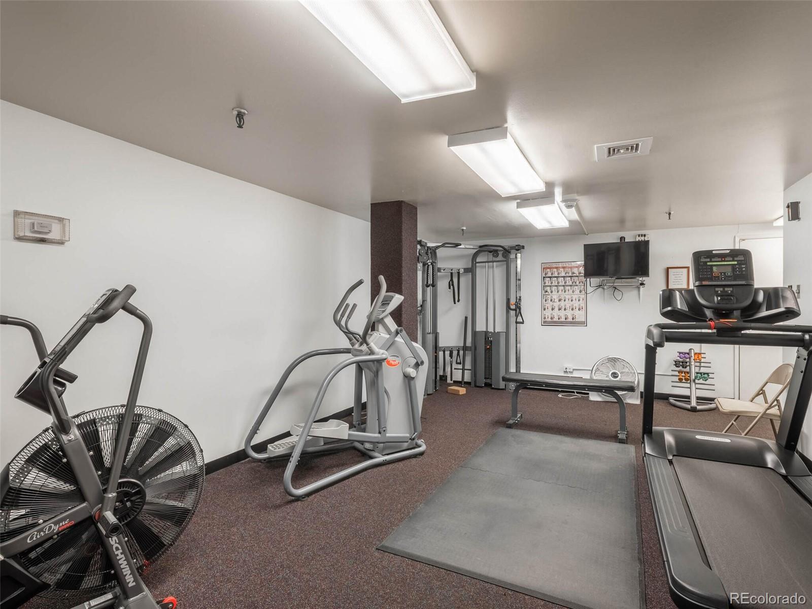 4570 E Yale Avenue Unit: 406