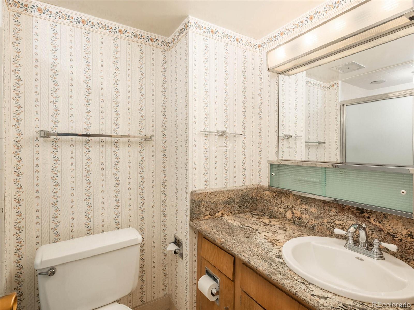 4570 E Yale Avenue Unit: 406