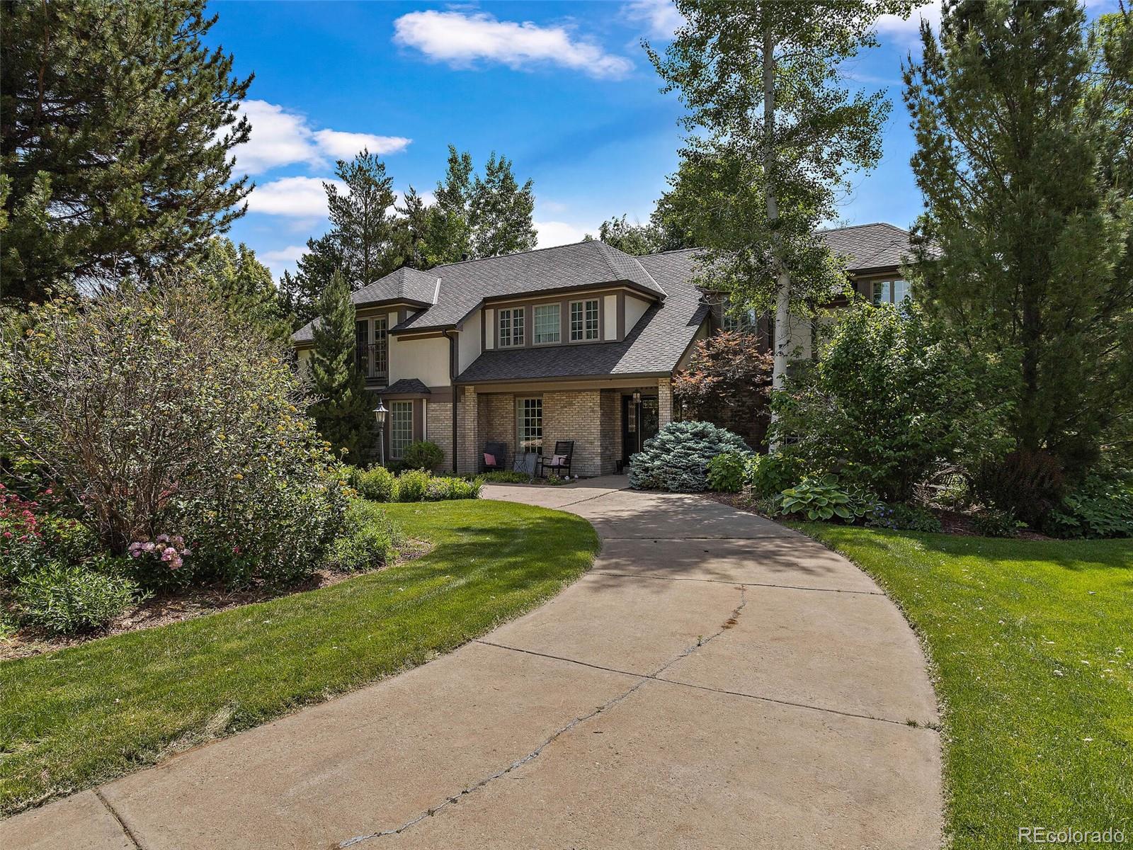 2250 Green Oaks Lane