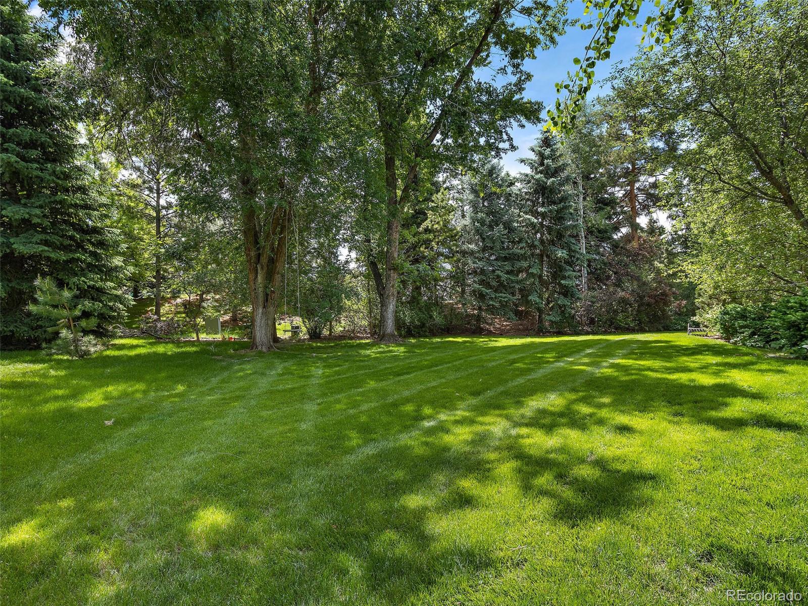 2250 Green Oaks Lane