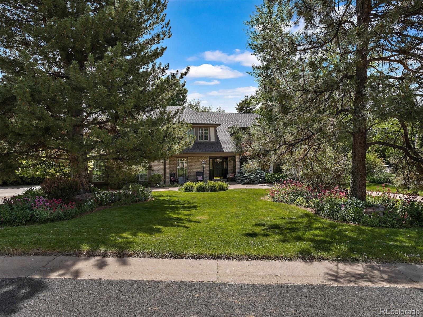 2250 Green Oaks Lane