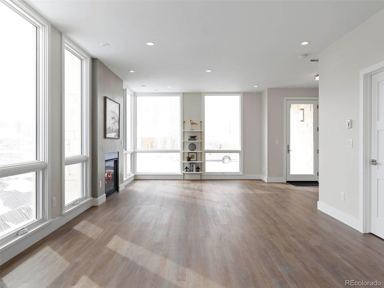1912 S Huron Street