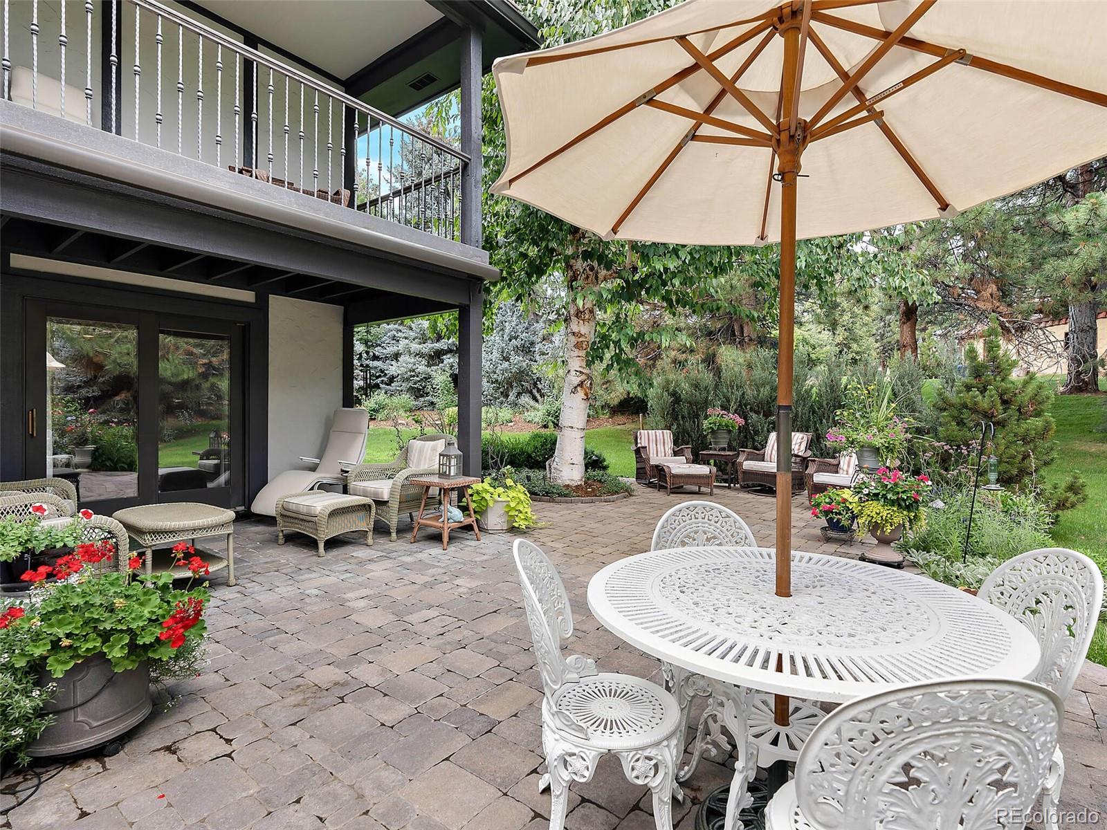 5750 Green Oaks Drive