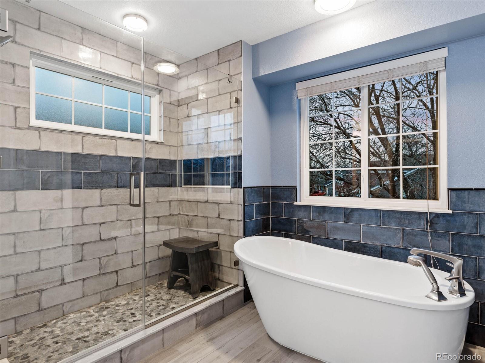 8226 Gray Court