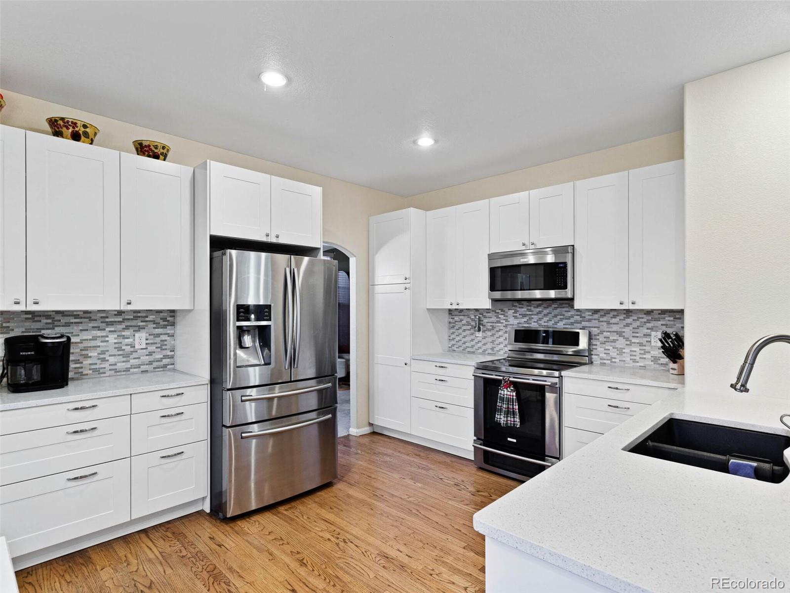 8226 Gray Court