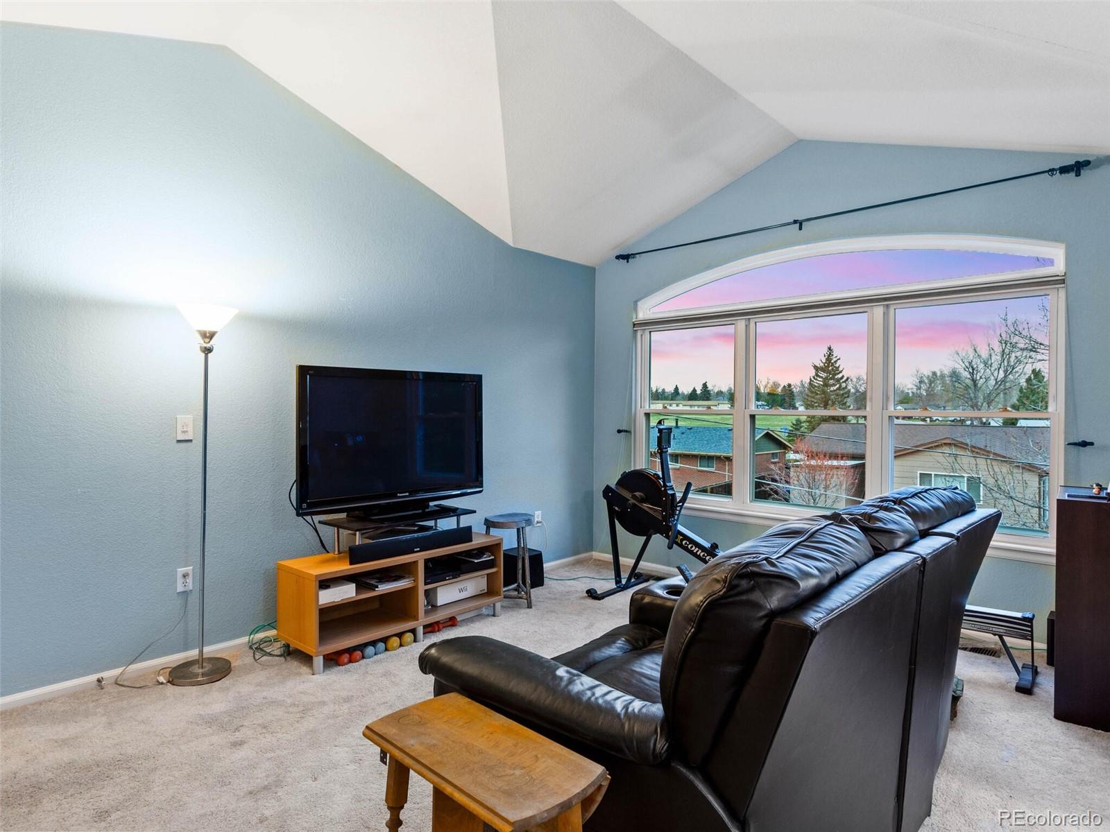 8226 Gray Court