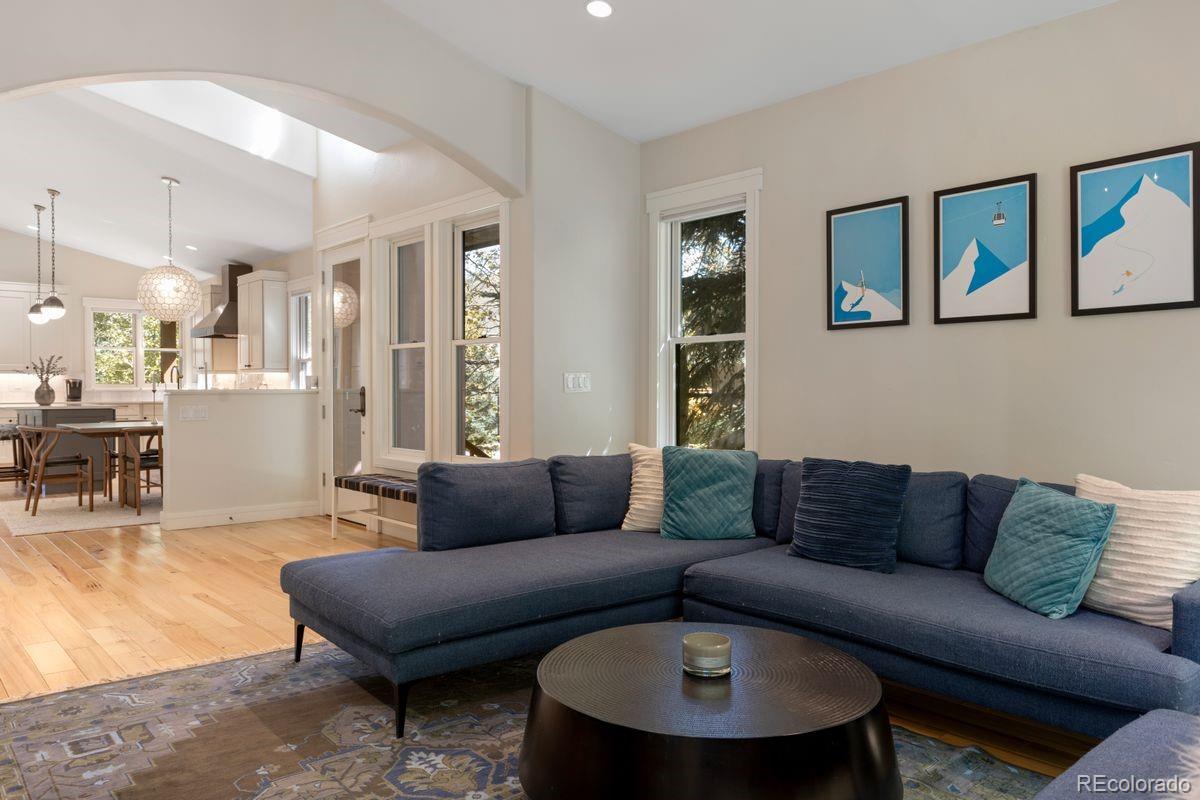 119 Elk Lane