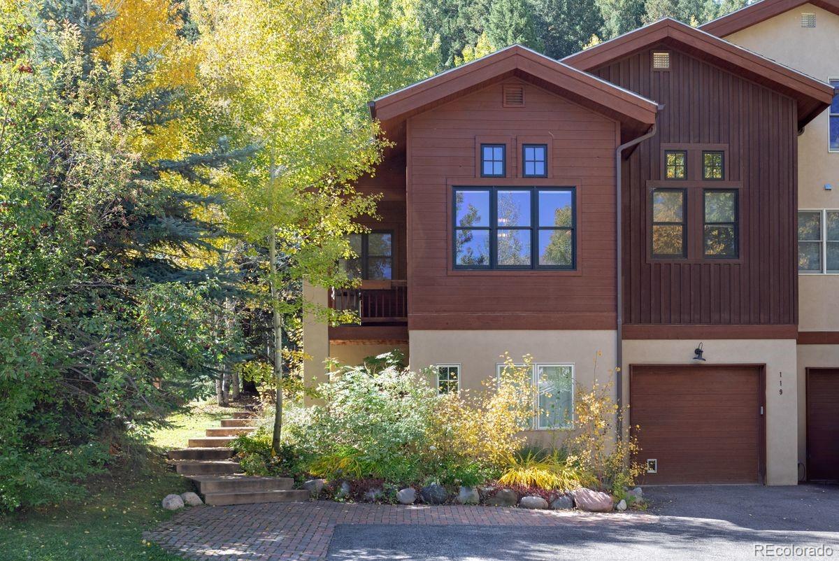119 Elk Lane