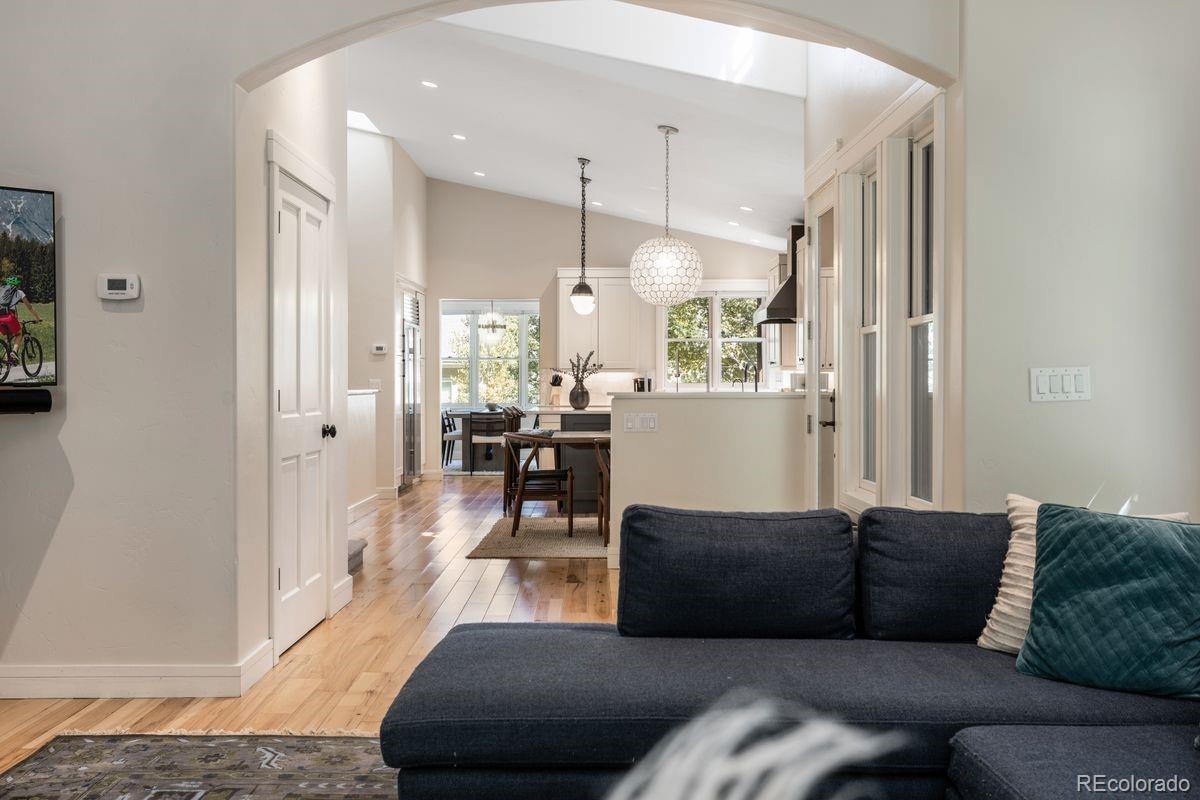 119 Elk Lane