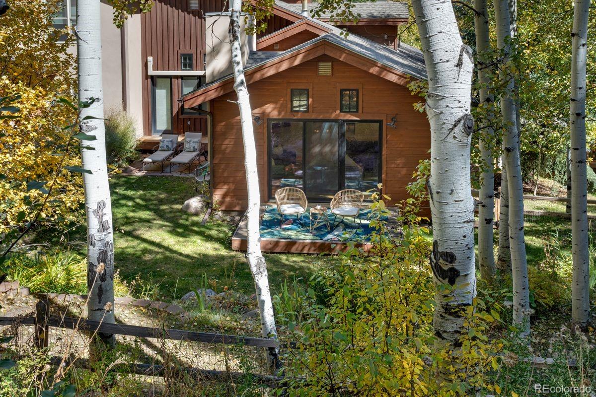 119 Elk Lane