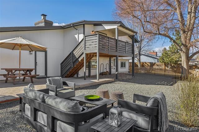 1087 E Geddes Avenue