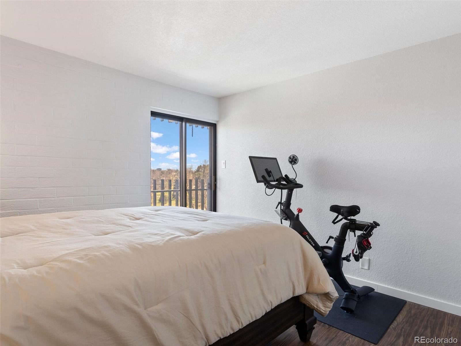 460 S Marion Parkway Unit: 656