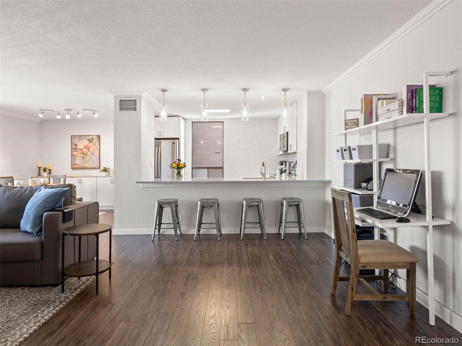 460 S Marion Parkway Unit: 656