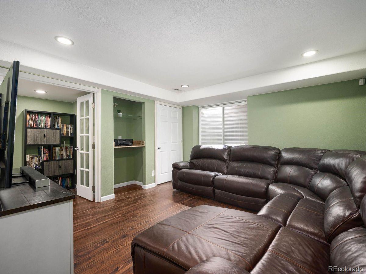 23902 E Alabama Drive