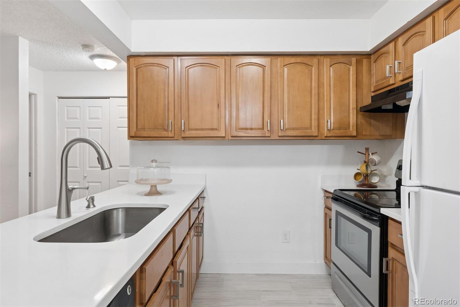 14896 E 2nd Avenue Unit: 106H