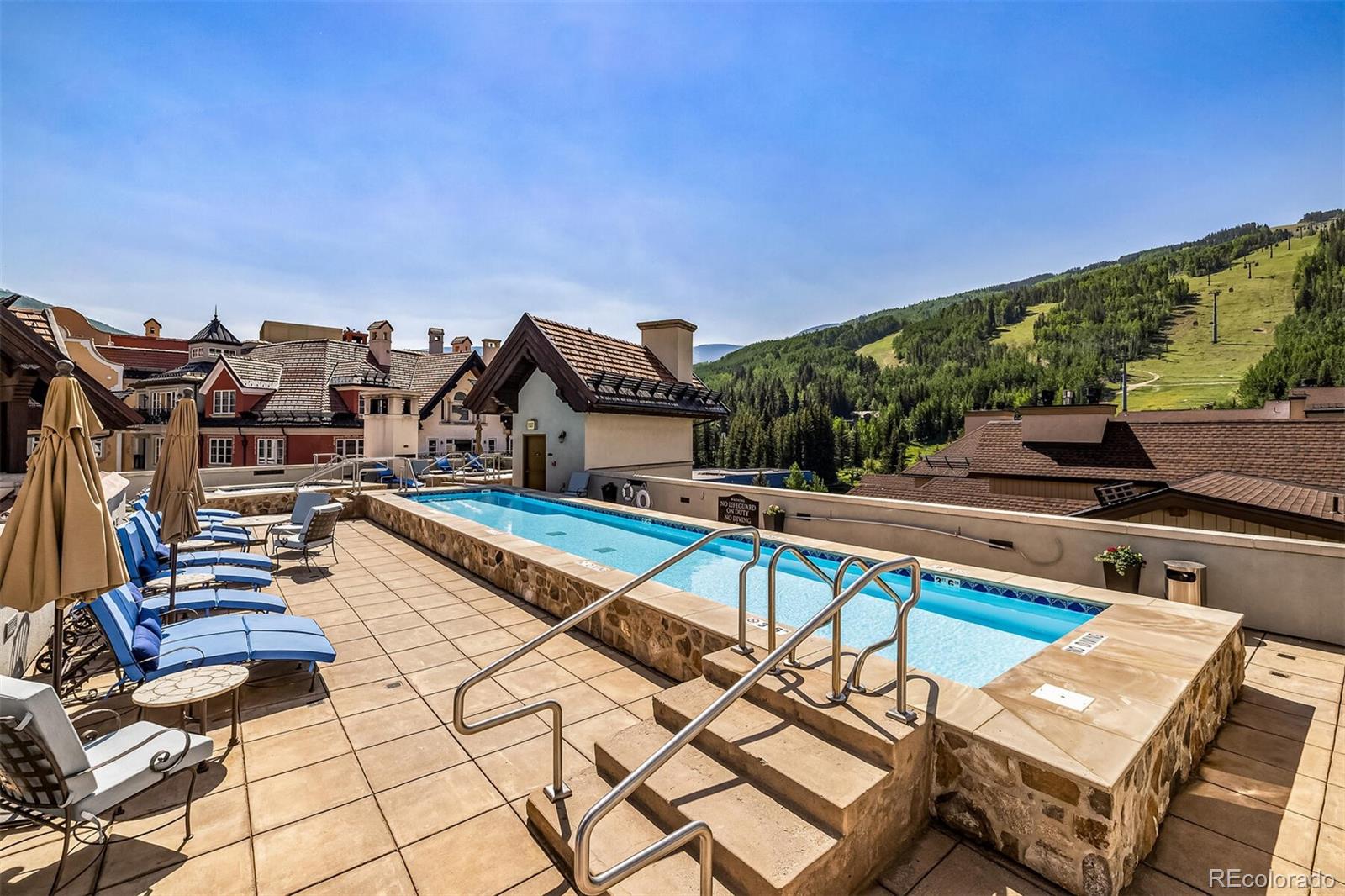 675 Lionshead Place Unit: 422